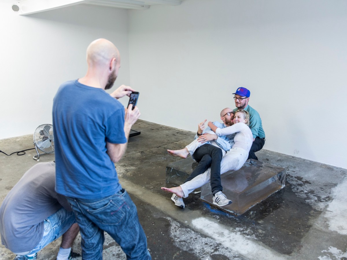 Reflecting on different forms of performance&nbsp;documentation